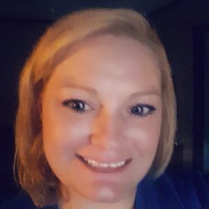 Meet your Posher, Tonya